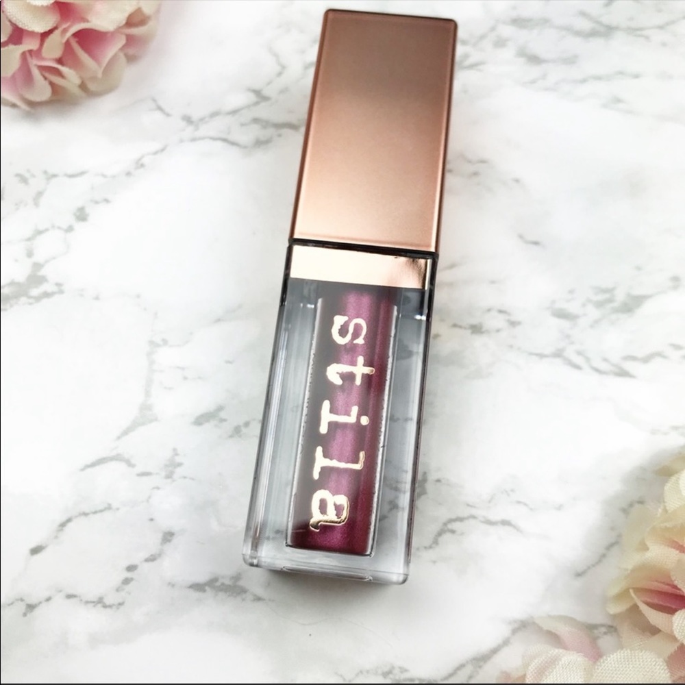 Stila liquid eyeshadow shimmer & glow vivid garnet